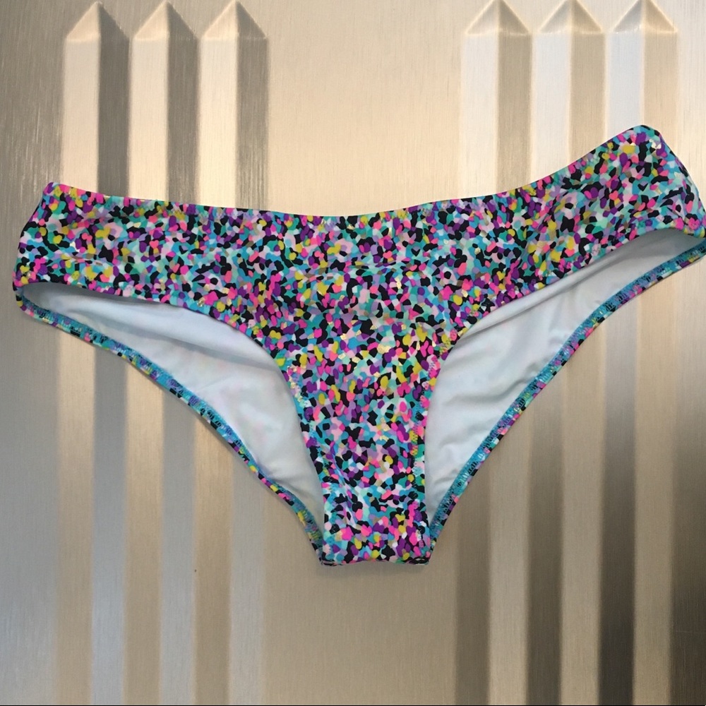 VS cheeky swim bottom